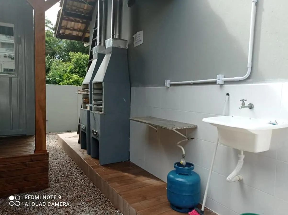 Apartamento Studio Container Bombinhas